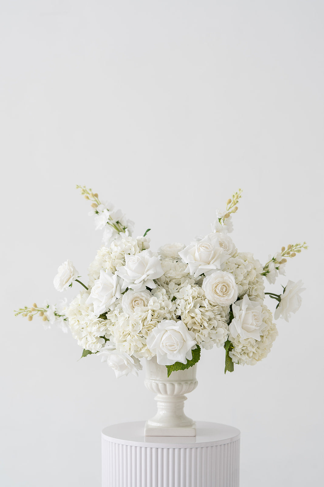 White Urn Set (2 pieces)