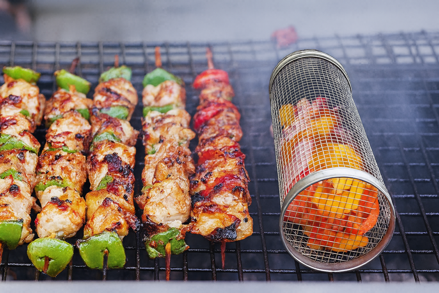 Rolling Grill Basket for Even Cooking – Stainless Steel Mesh Grill Accessory